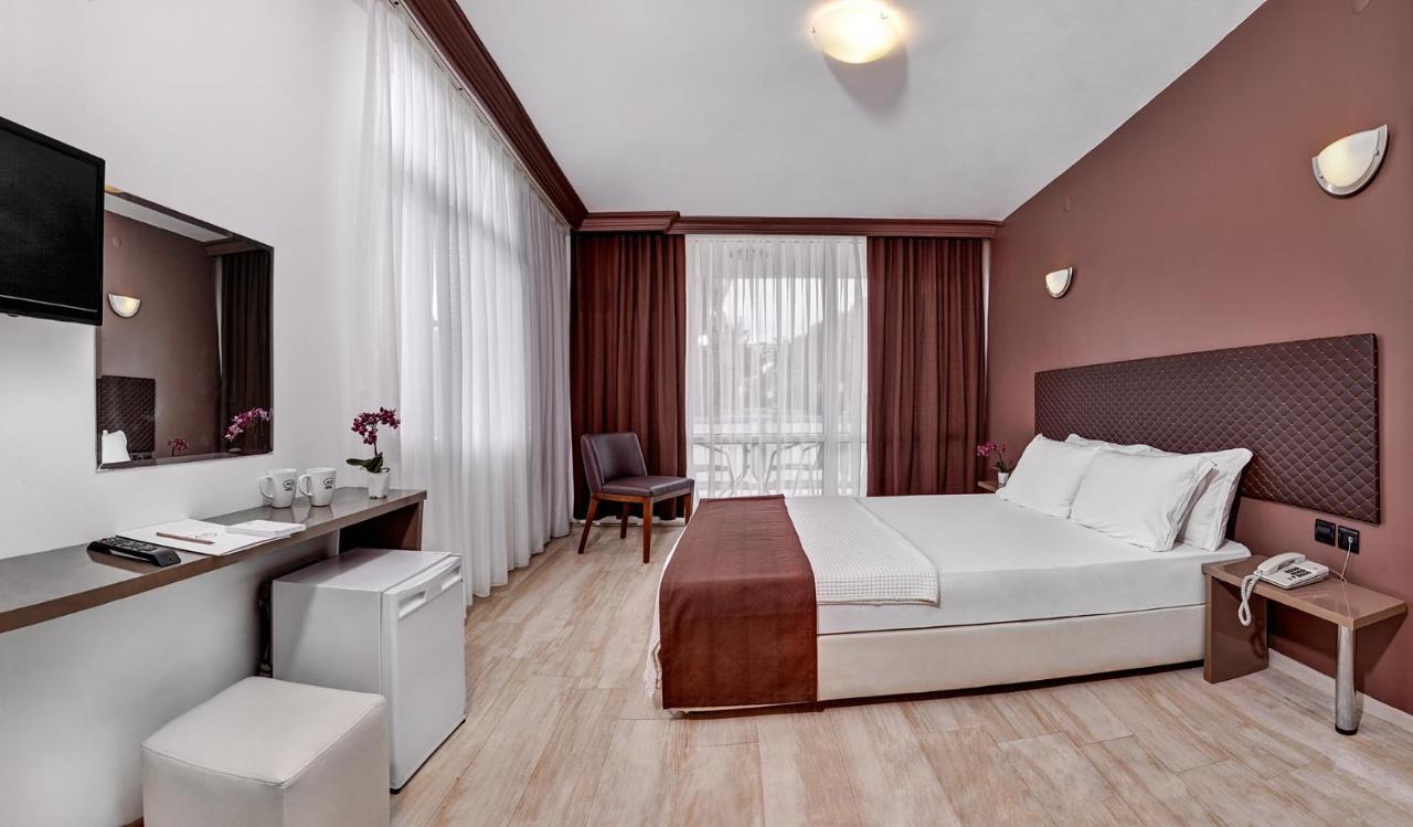 A 11 Hotel Çeşme Exterior foto